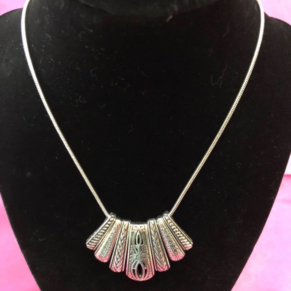 EUC, Brighton Bib Necklace
